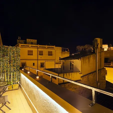Apartment Lets Holidays 1 Minute To The Tossa de Mar
