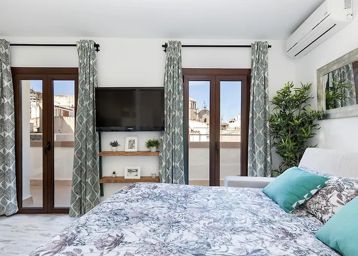 Lets Holidays 1 Min To The Apartment